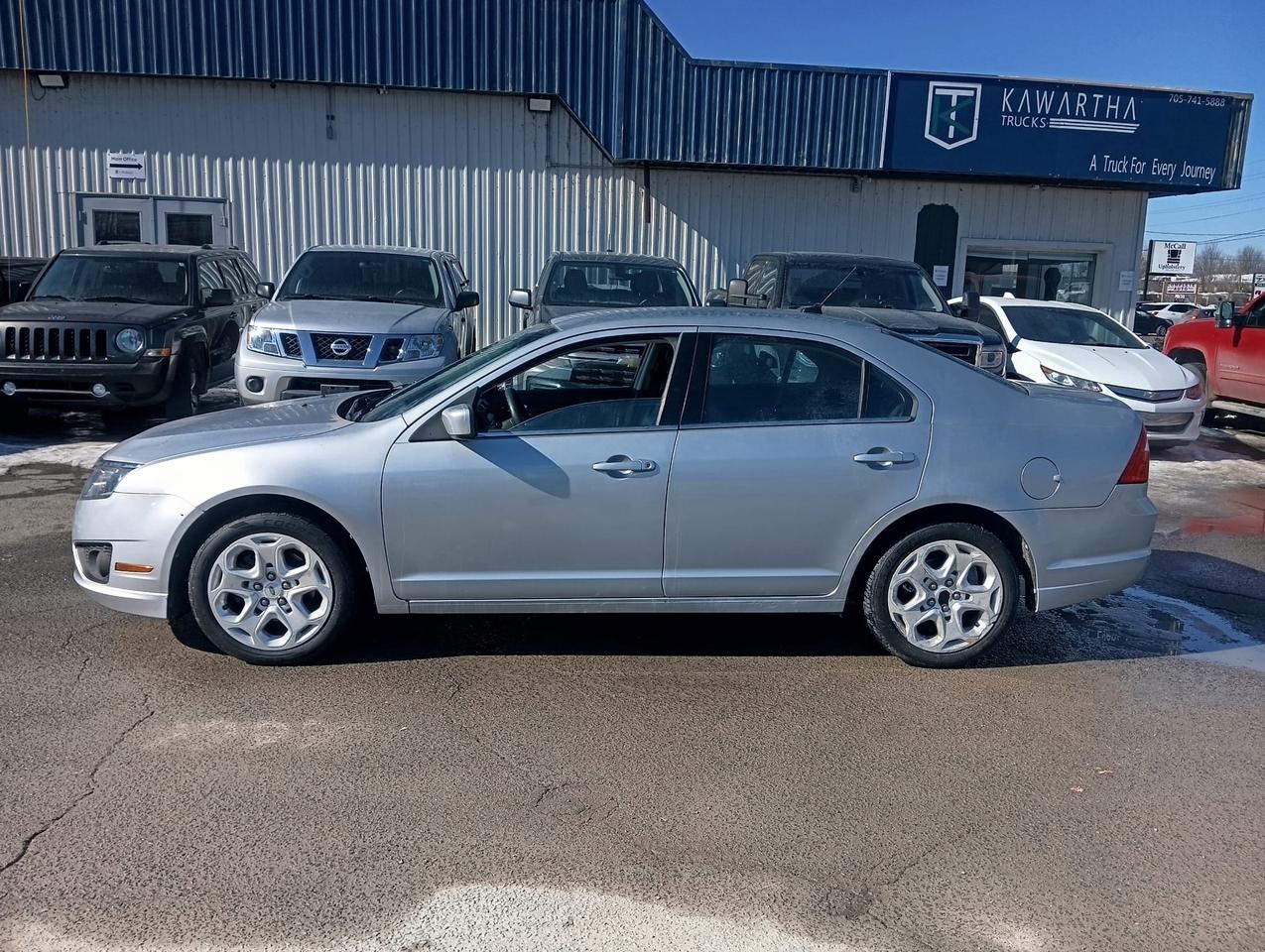 2011 Ford Fusion SE Photo