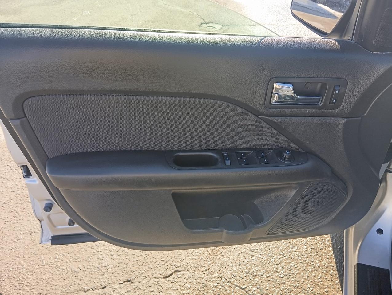 2011 Ford Fusion SE Photo