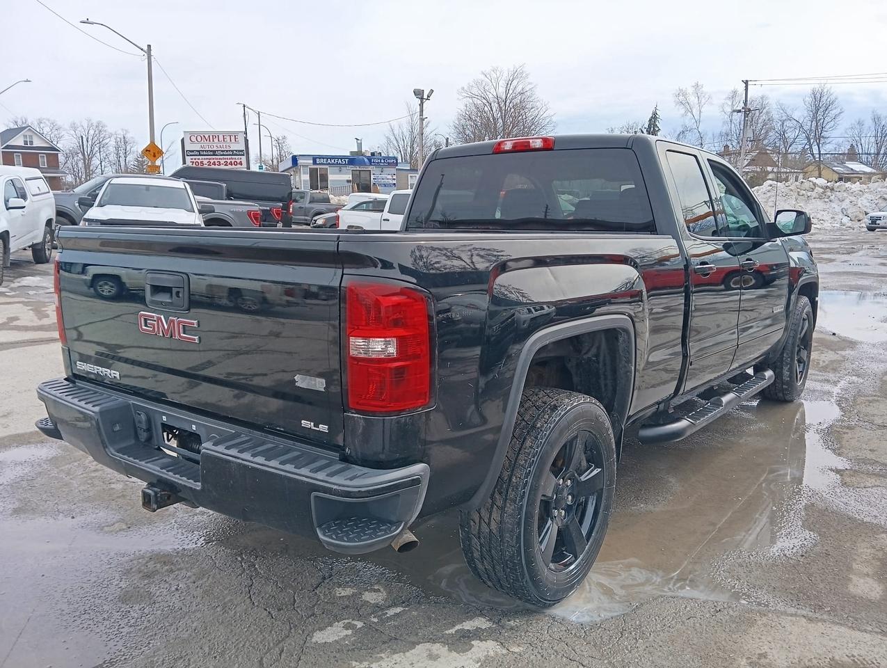 2019 GMC Sierra 1500 Double Cab 4WD Photo4