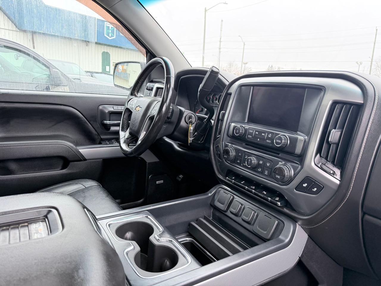 2018 Chevrolet Silverado 1500 LTZ Crew Cab 4WD Photo