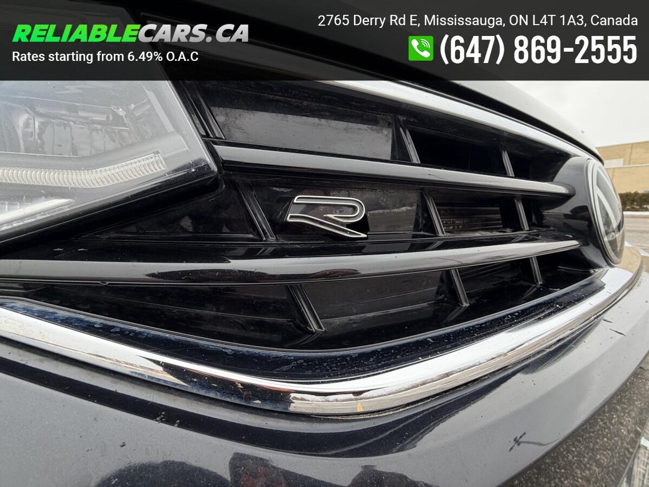 2022 Volkswagen Tiguan Comfortline R-Line Black Edition | Clean Carfax | Photo