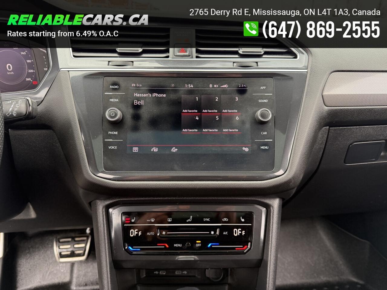 2022 Volkswagen Tiguan Comfortline R-Line Black Edition | Clean Carfax | Photo