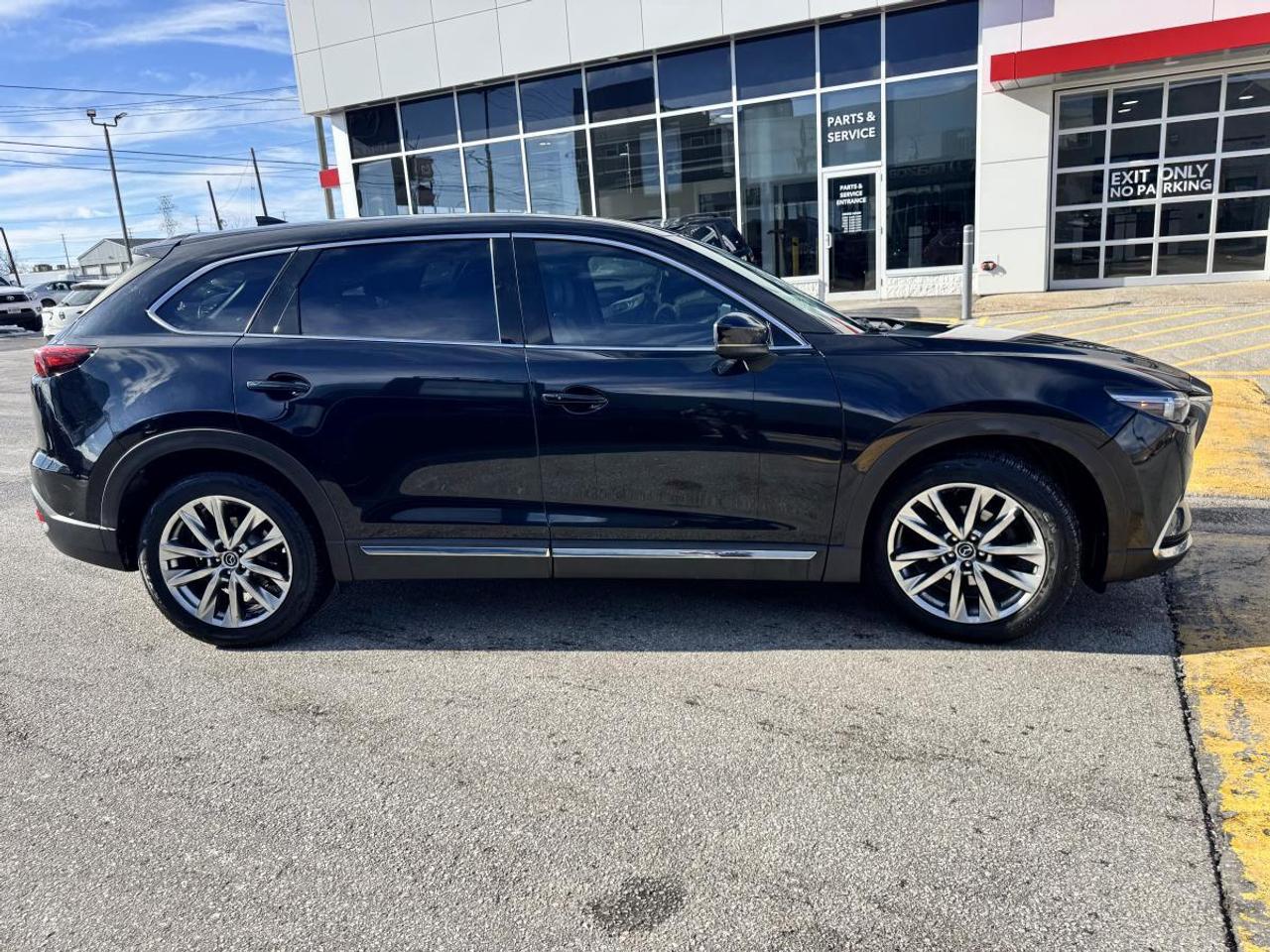 2017 Mazda CX-9 GT TECH/ CERTIFIED/ CARFAX CLEAN/ GREAT VALUE Photo3