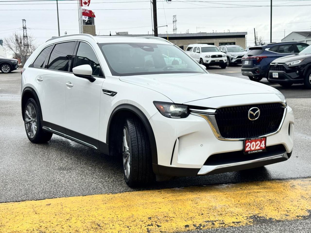 2024 Mazda CX-90 MHEV GT-P AWD/ EXTENDED WARRANTY/ 3.95% RATE/ MUST SEE Photo2