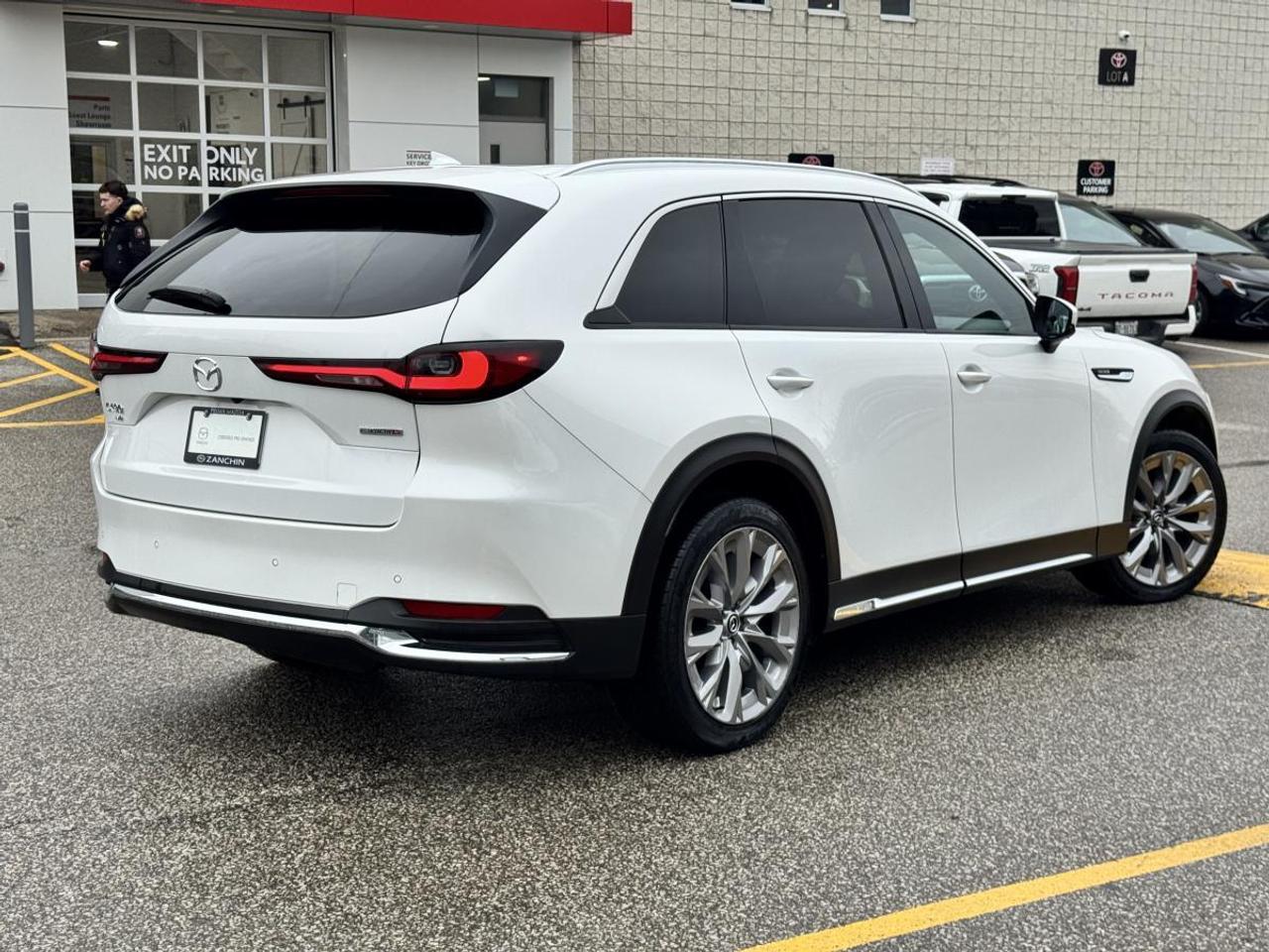 2024 Mazda CX-90 MHEV GT-P AWD/ EXTENDED WARRANTY/ 3.95% RATE/ MUST SEE Photo