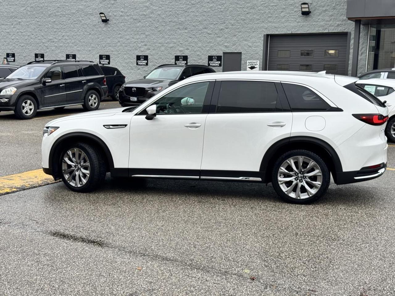 2024 Mazda CX-90 MHEV GT-P AWD/ EXTENDED WARRANTY/ 3.95% RATE/ MUST SEE Photo