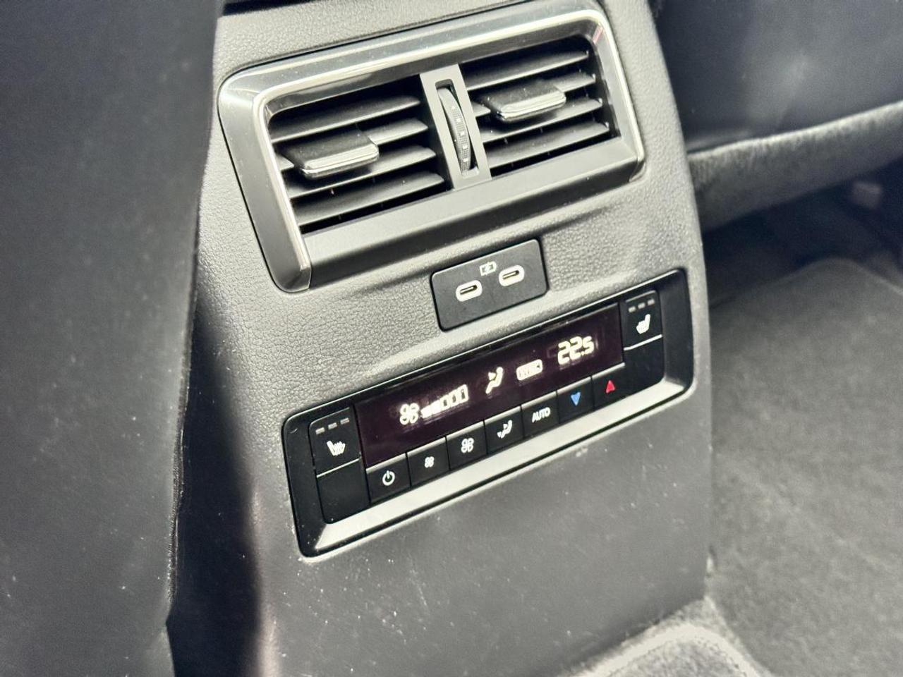 2024 Mazda CX-90 MHEV GT-P AWD/ EXTENDED WARRANTY/ 3.95% RATE/ MUST SEE Photo