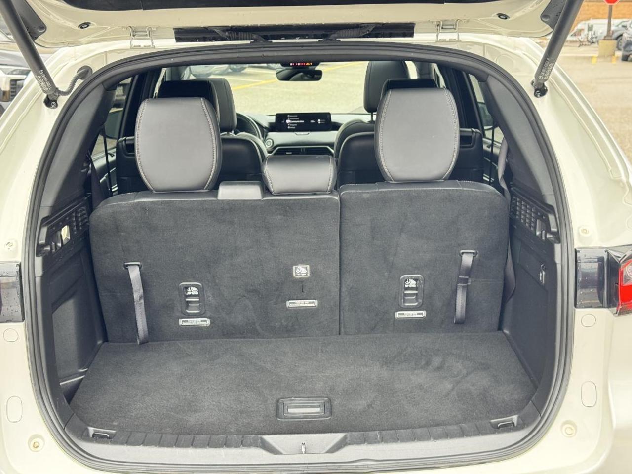 2024 Mazda CX-90 MHEV GT-P AWD/ EXTENDED WARRANTY/ 3.95% RATE/ MUST SEE Photo