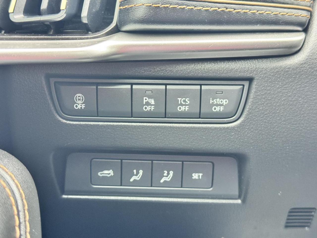 2024 Mazda CX-90 MHEV GT-P AWD/ EXTENDED WARRANTY/ 3.95% RATE/ MUST SEE Photo