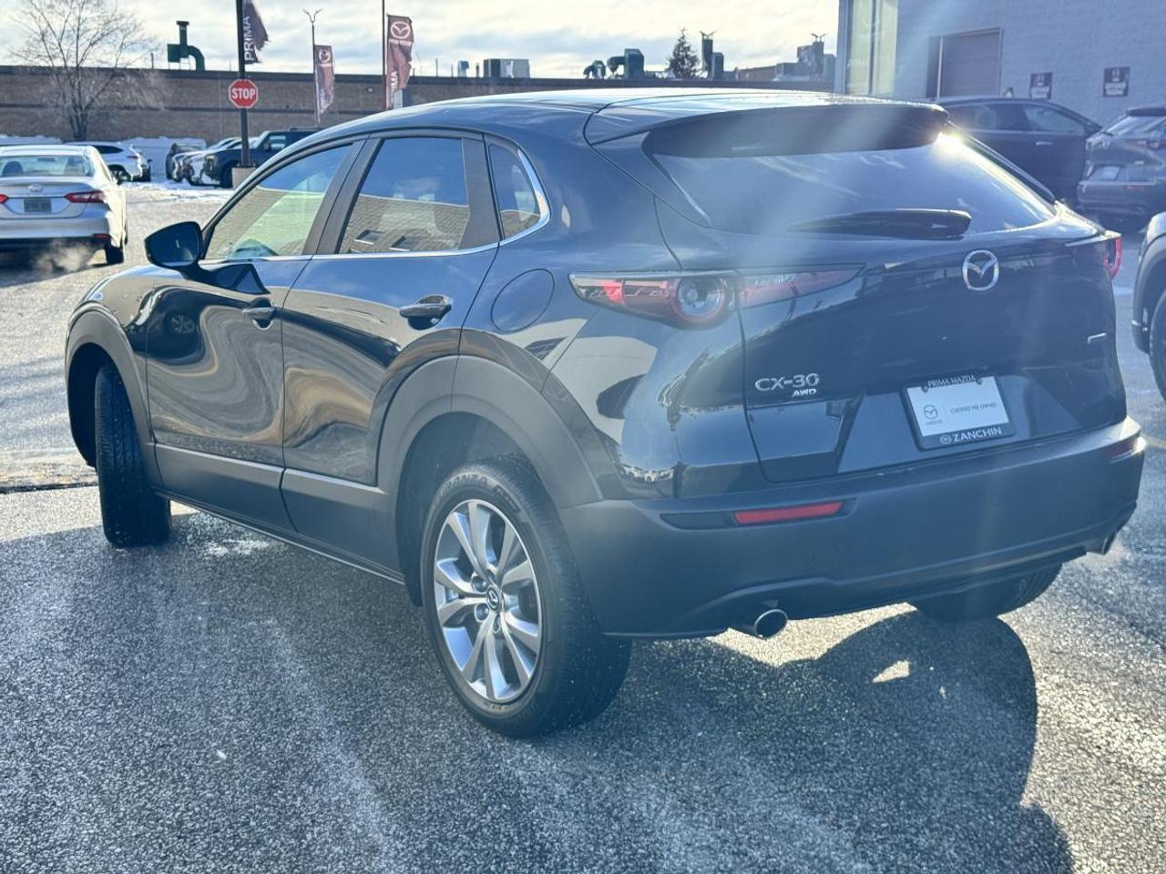 2023 Mazda CX-30 GS AWD/ EXTENDED WARRANTY/ 3.95% RATE/ MUST SEE Photo