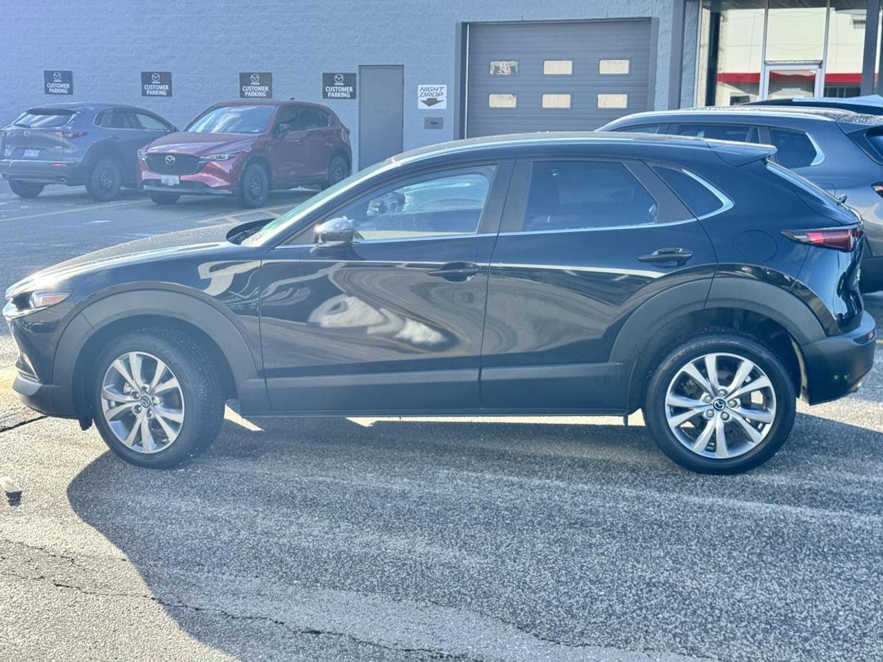 2023 Mazda CX-30 GS AWD/ EXTENDED WARRANTY/ 3.95% RATE/ MUST SEE Photo