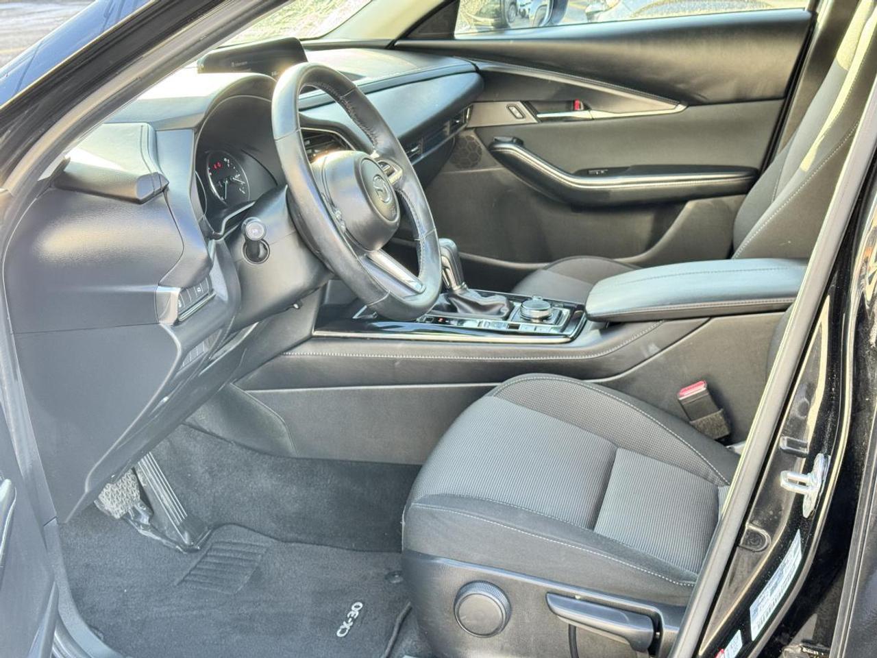 2023 Mazda CX-30 GS AWD/ EXTENDED WARRANTY/ 3.95% RATE/ MUST SEE Photo