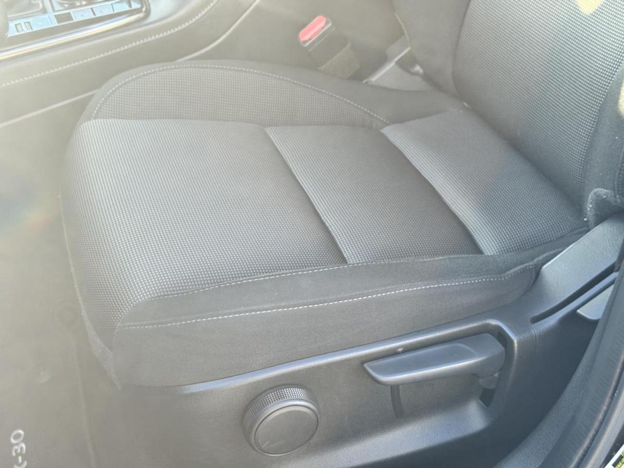 2023 Mazda CX-30 GS AWD/ EXTENDED WARRANTY/ 3.95% RATE/ MUST SEE Photo