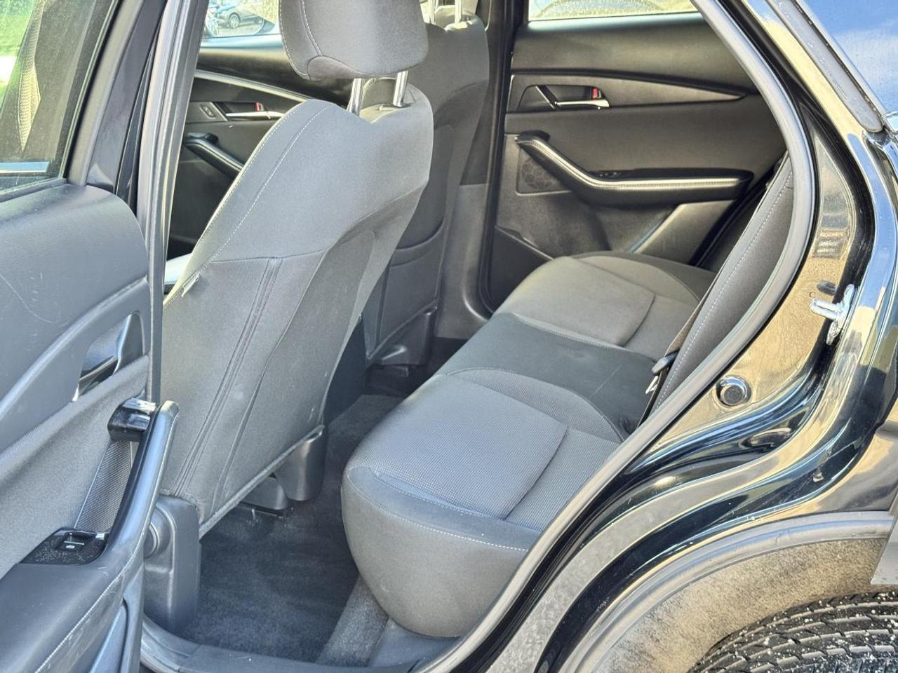 2023 Mazda CX-30 GS AWD/ EXTENDED WARRANTY/ 3.95% RATE/ MUST SEE Photo