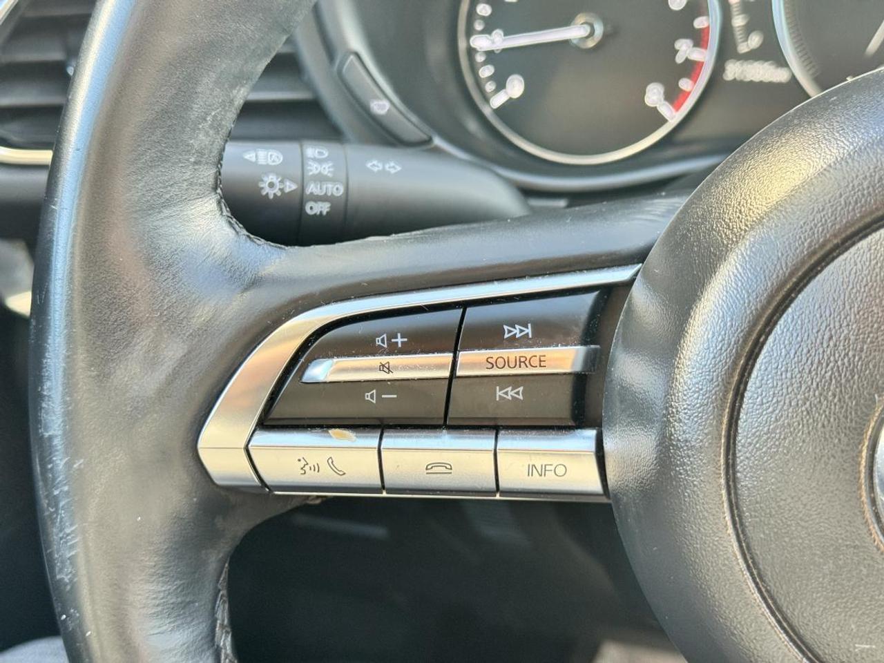 2023 Mazda CX-30 GS AWD/ EXTENDED WARRANTY/ 3.95% RATE/ MUST SEE Photo