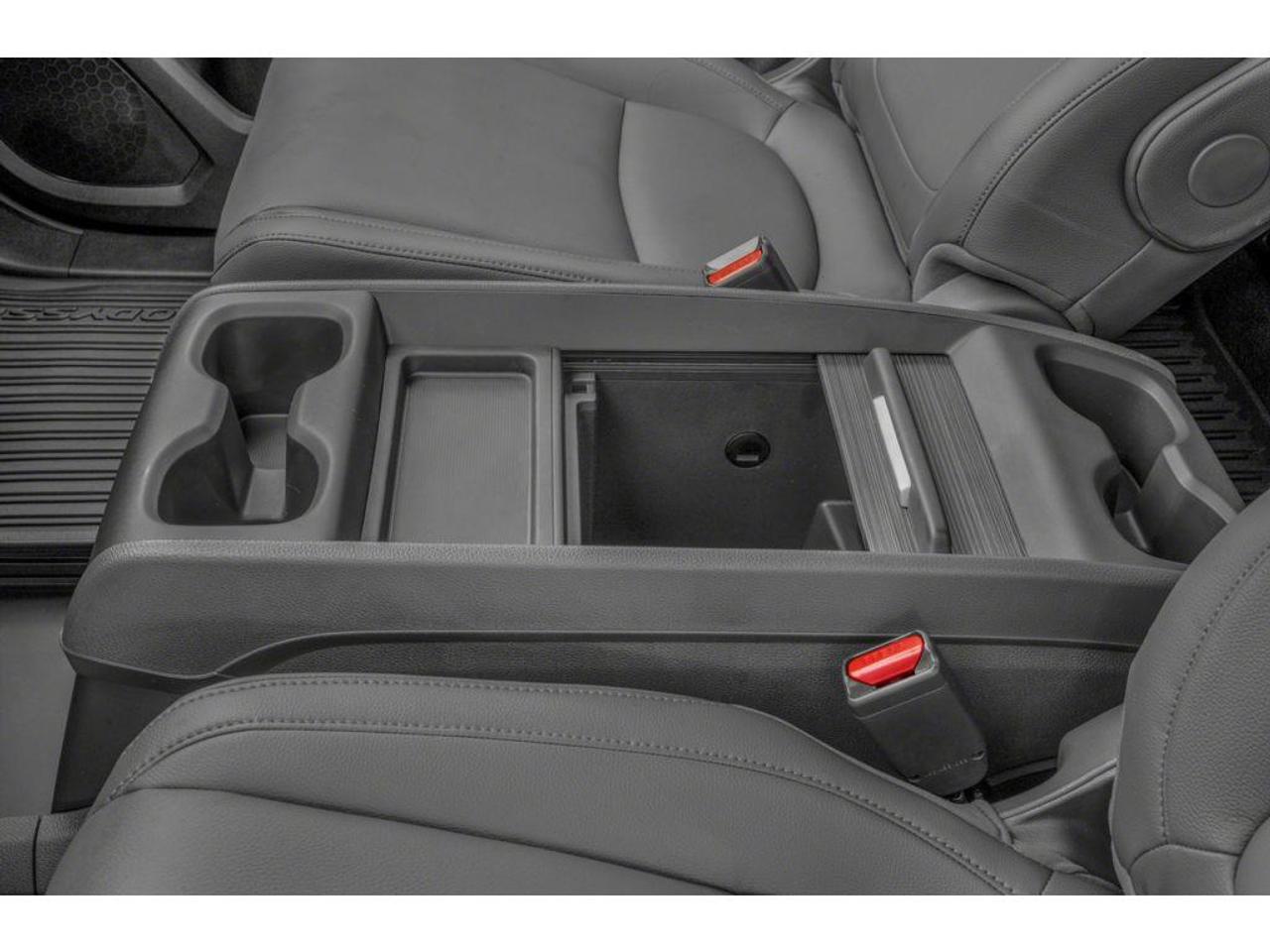 2018 Honda Odyssey EX-L w/RES (A9) Passenger Van Photo