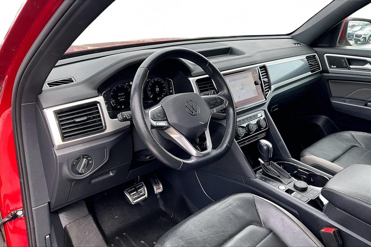 2021 Volkswagen Atlas Cross Sport EXECLINE 4MOTION   FULLY LOADED!   HEAT/COOL SEATS Photo