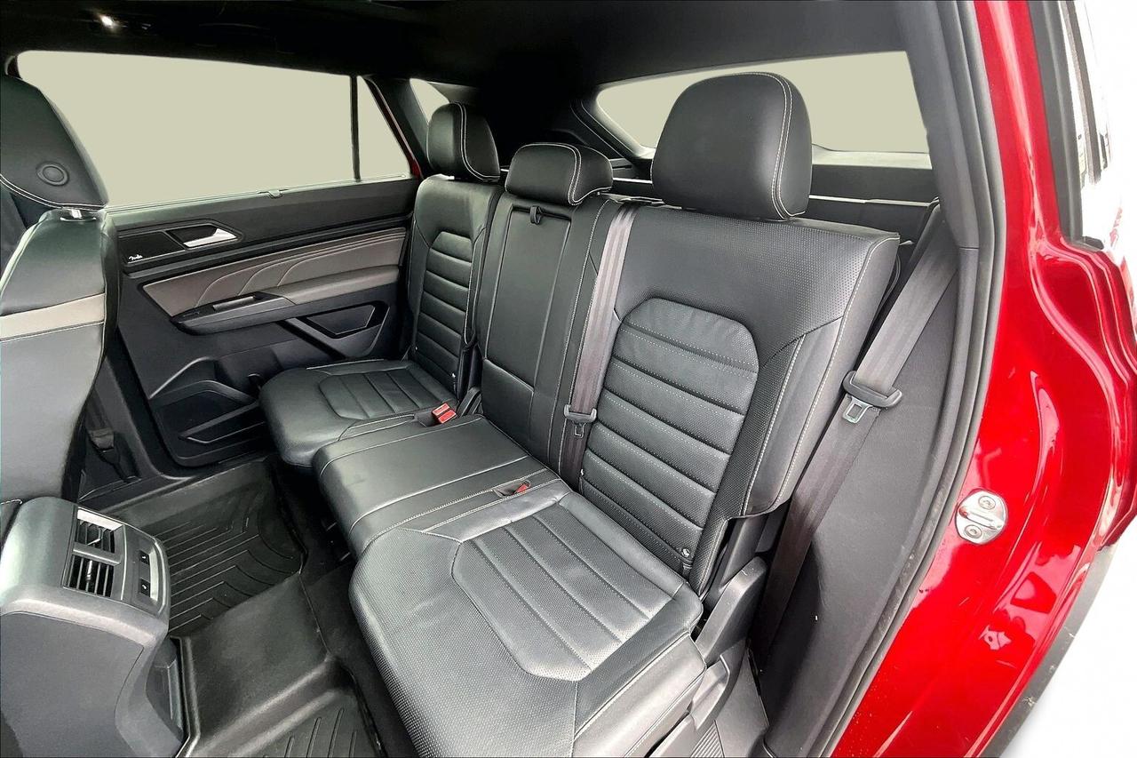 2021 Volkswagen Atlas Cross Sport EXECLINE 4MOTION   FULLY LOADED!   HEAT/COOL SEATS Photo