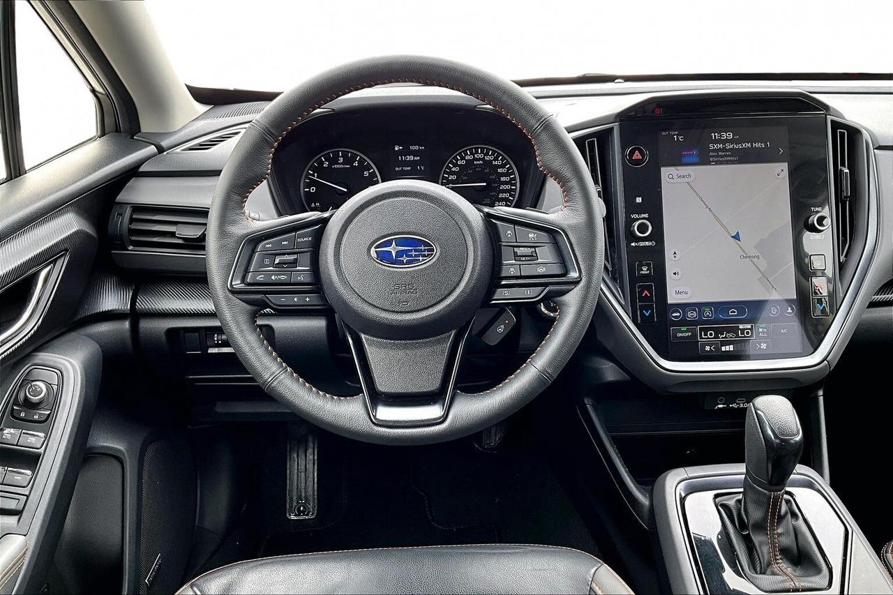 2025 Subaru Crosstrek LIMITED AWD   LEATHER   SUNROOF   NAVIGATION Photo
