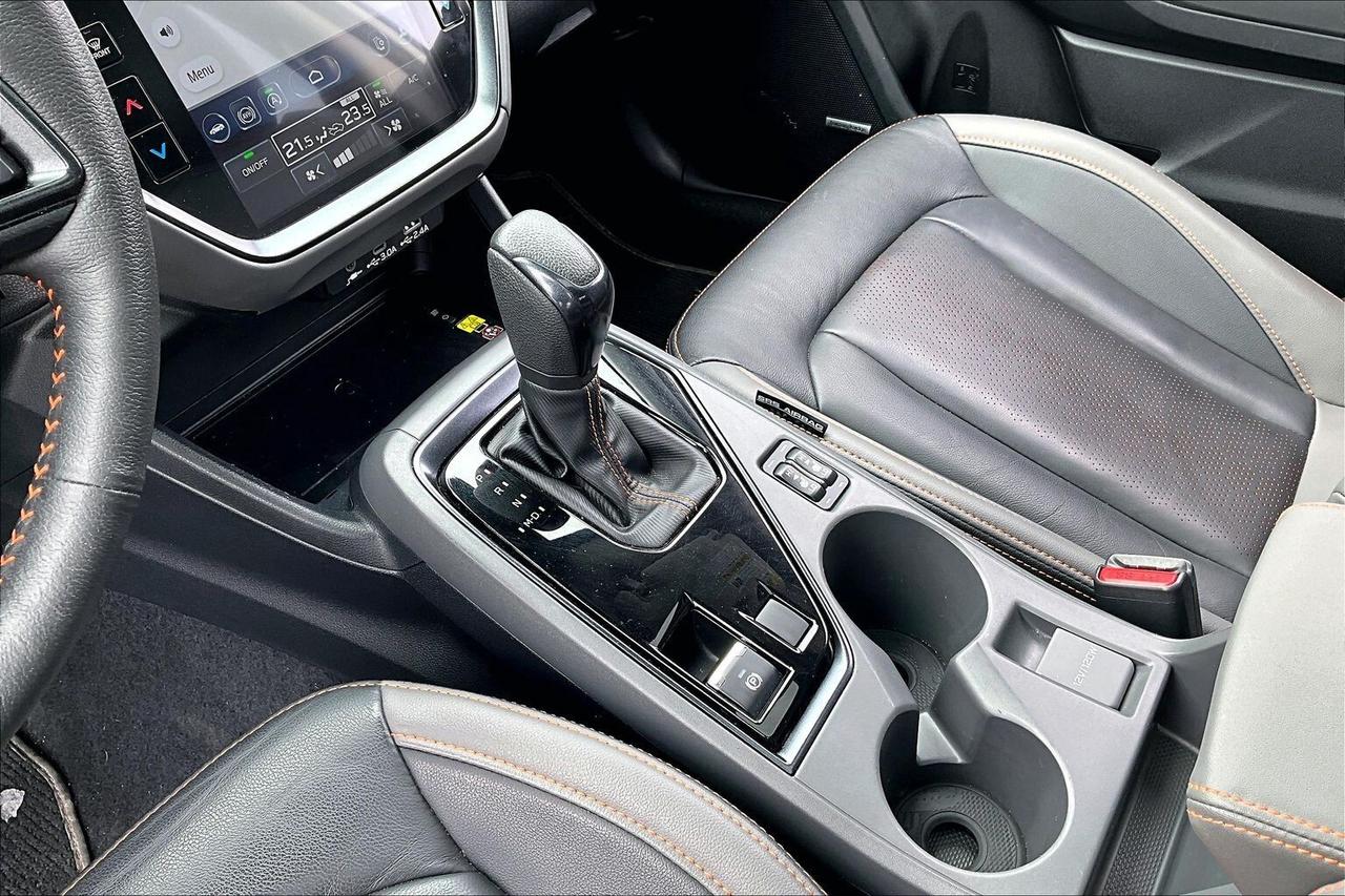 2025 Subaru Crosstrek LIMITED AWD   LEATHER   SUNROOF   NAVIGATION Photo
