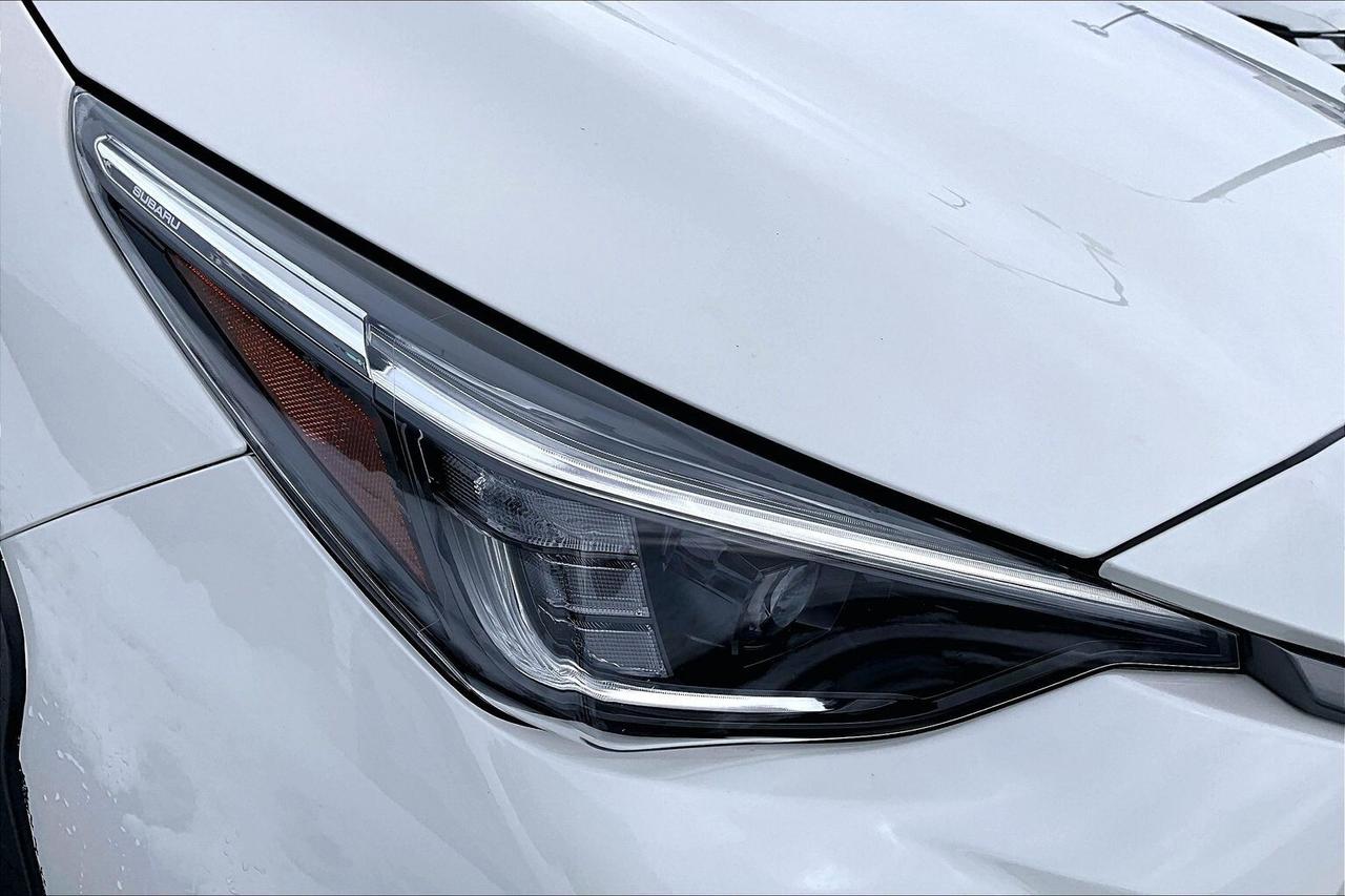 2025 Subaru Crosstrek LIMITED AWD   LEATHER   SUNROOF   NAVIGATION Photo