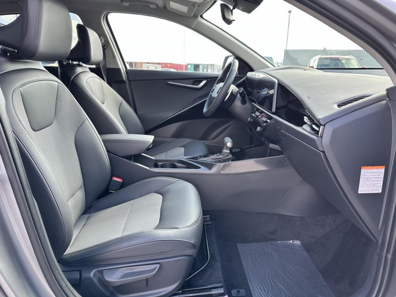 2026 Kia NIRO EX Premium Photo
