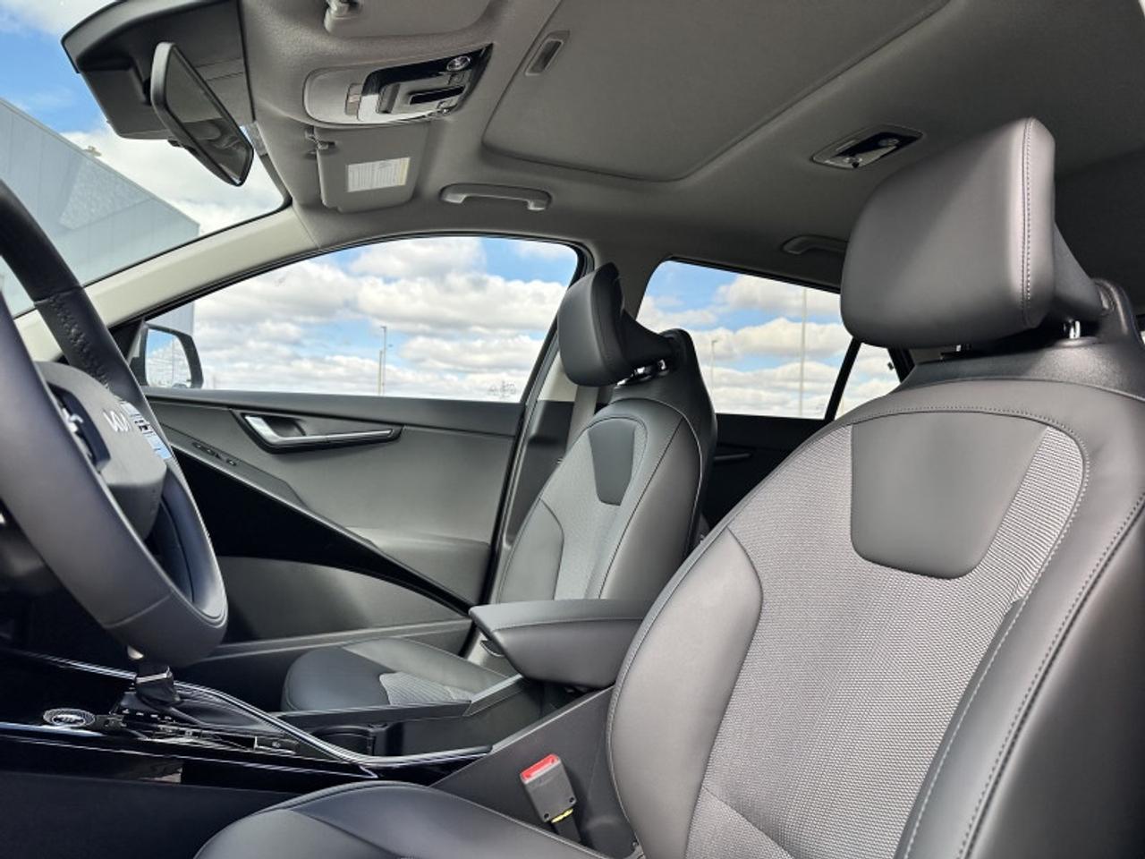 2026 Kia NIRO EX Premium Photo