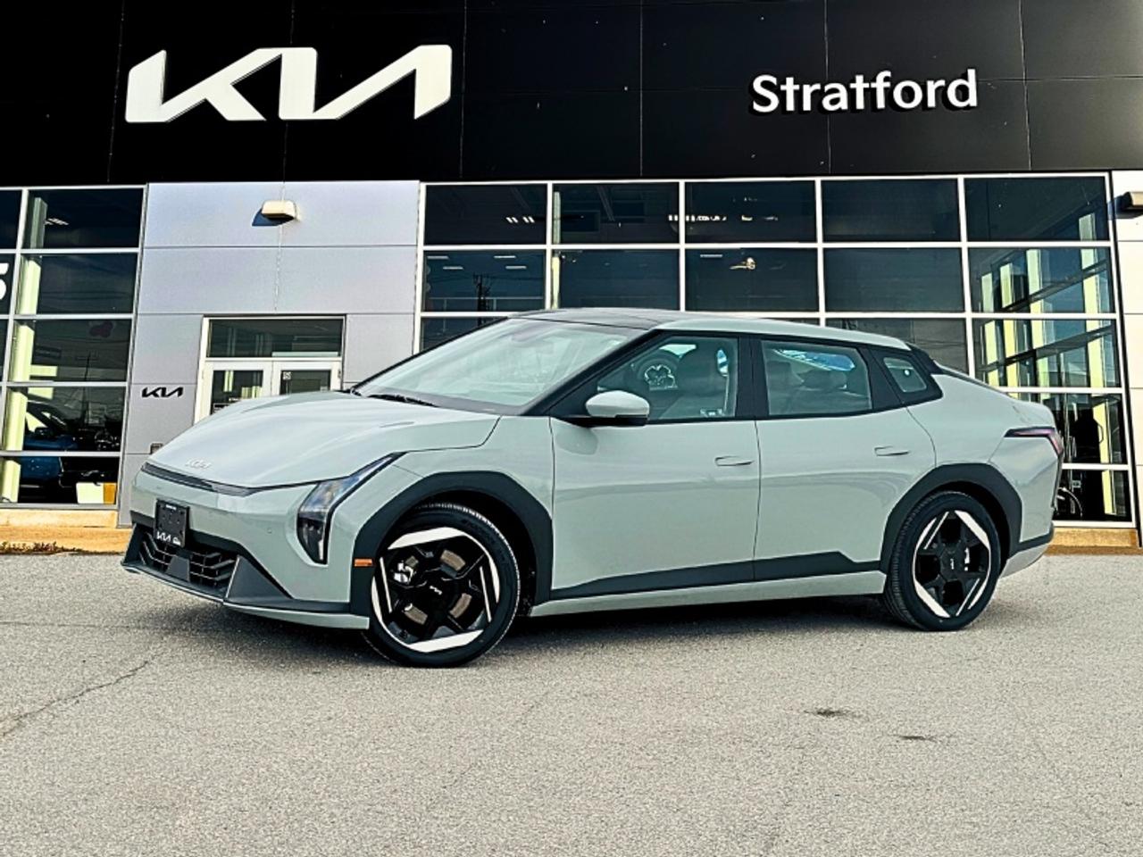 <br> <br>Greetings. <br> <br><br> <br>This Haze sedan has an Automatic transmission.<br><br> <br>To apply right now for financing use this link: <a href=https://www.stratfordkia.com/credit-application/ target=_blank>https://www.stratfordkia.com/credit-application/</a><br><br> <br/><br>While every effort is made to ensure accuracy, we are not responsible for any errors and omissions. ***In-stock vehicle may differ from online listing— Please confirm details with dealerPlease see your dealer for current pricing. <br><br>Come partake in a great vehicle shopping experience at Stratford Kia. 863 Erie Street Stratford ON, N5A 6S4<br> Come by and check out our fleet of 30+ used cars and trucks and 90+ new cars and trucks for sale in Stratford.  o~o