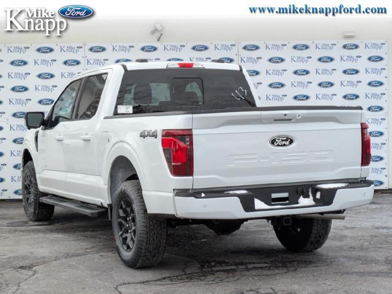 2026 Ford F-150 XLT Photo2