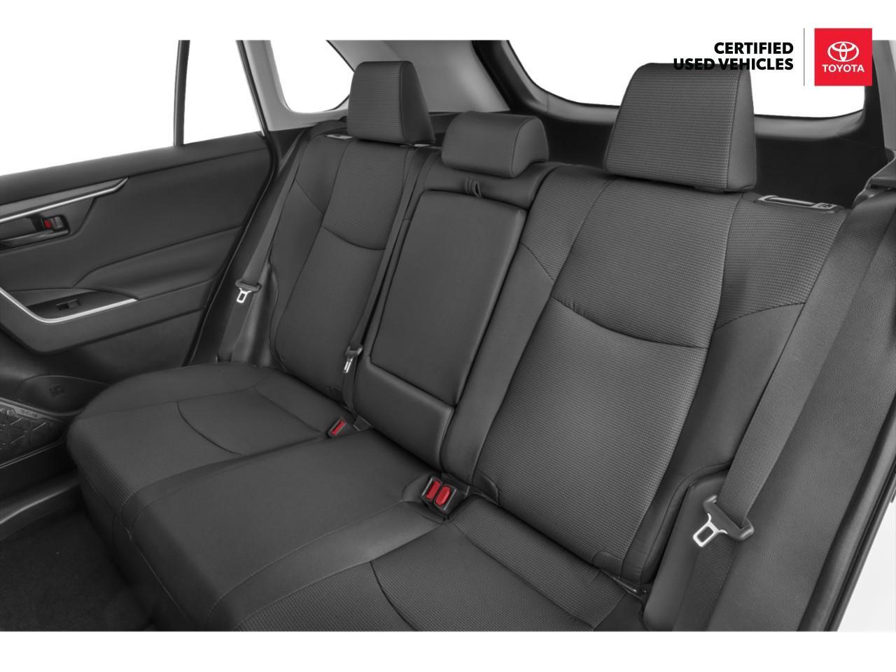 2025 Toyota RAV4 Hybrid LE 4dr All-Wheel Drive Photo