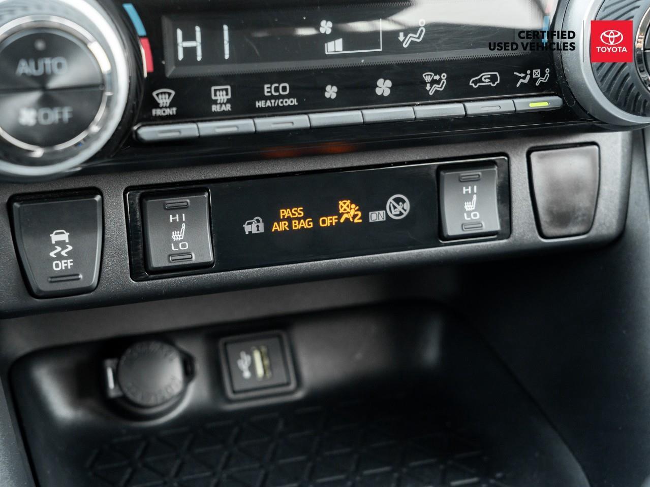 2025 Toyota RAV4 Hybrid LE 4dr All-Wheel Drive Photo