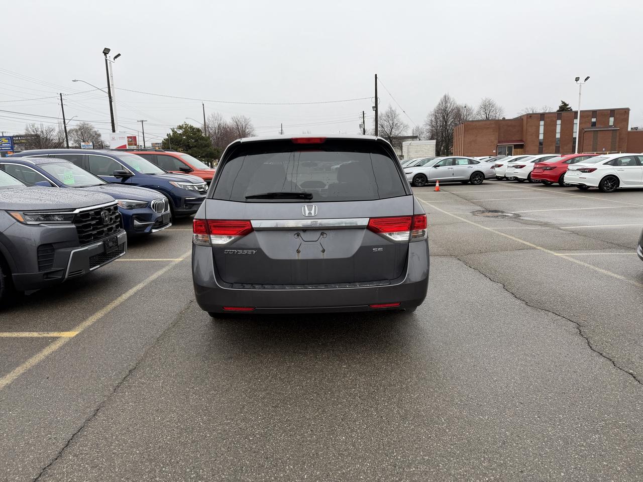 2016 Honda Odyssey SE   ONE OWNER   NO CLAIMS   PWR DOORS Photo