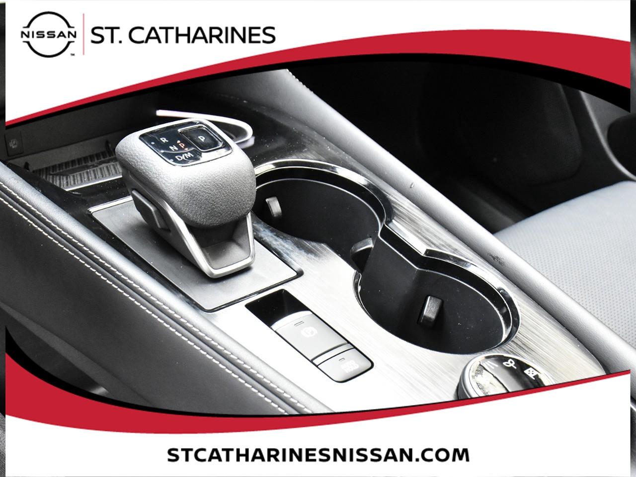 2023 Nissan Rogue Platinum Photo