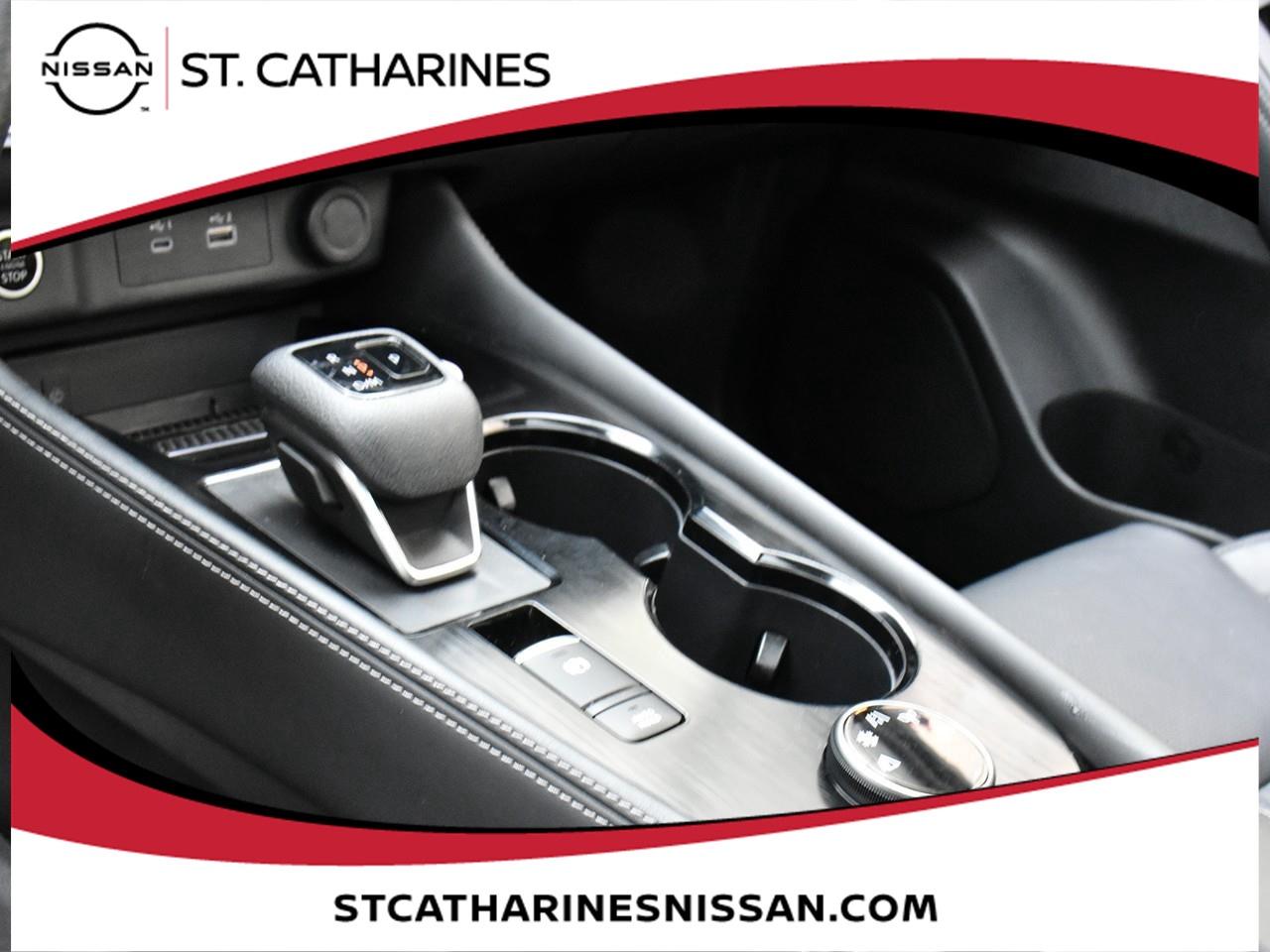 2023 Nissan Rogue Platinum Photo