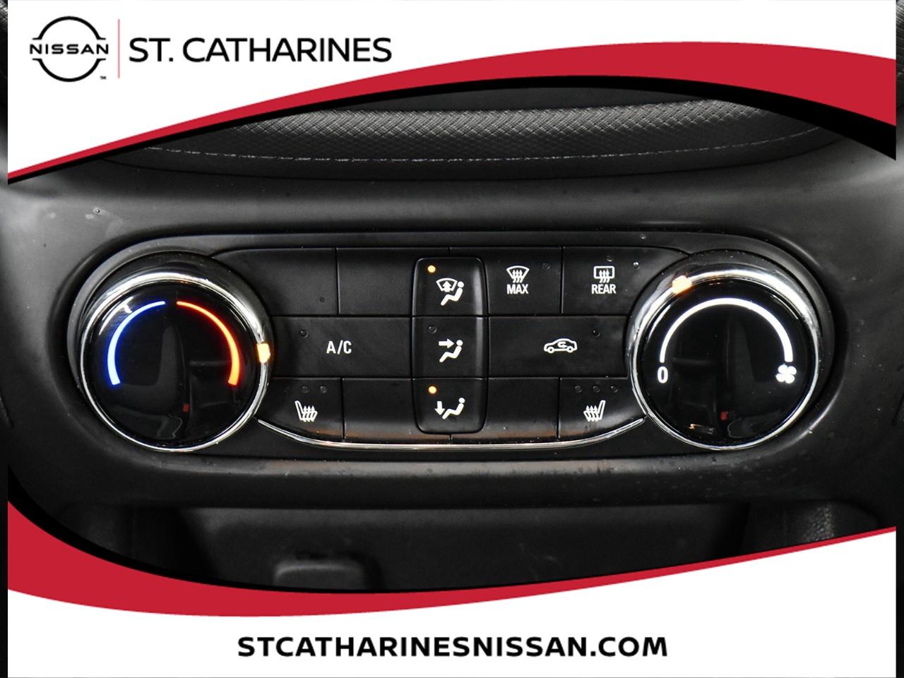 2023 Chevrolet TrailBlazer LT Photo