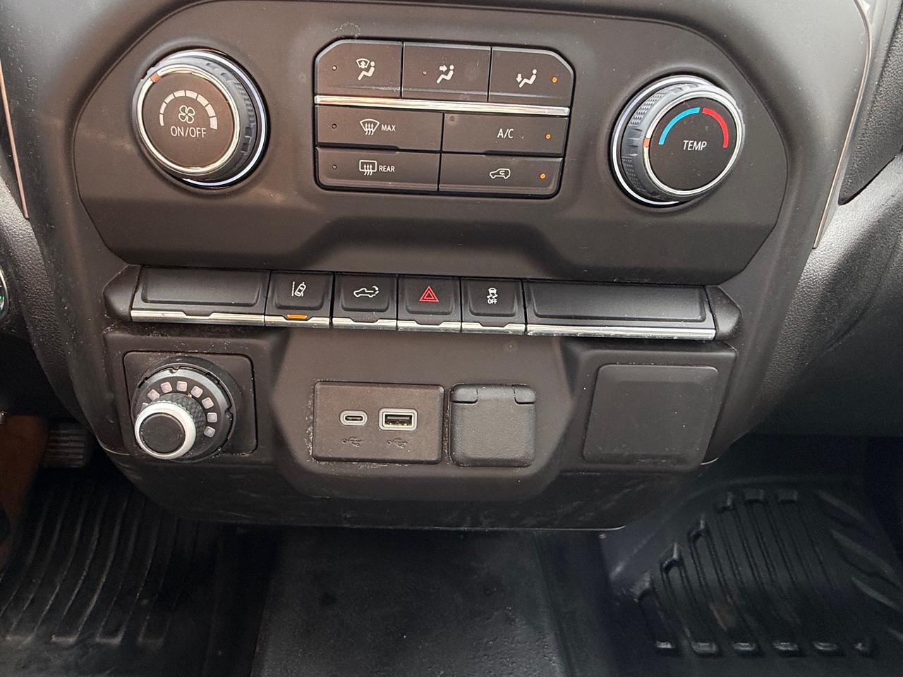 13772512