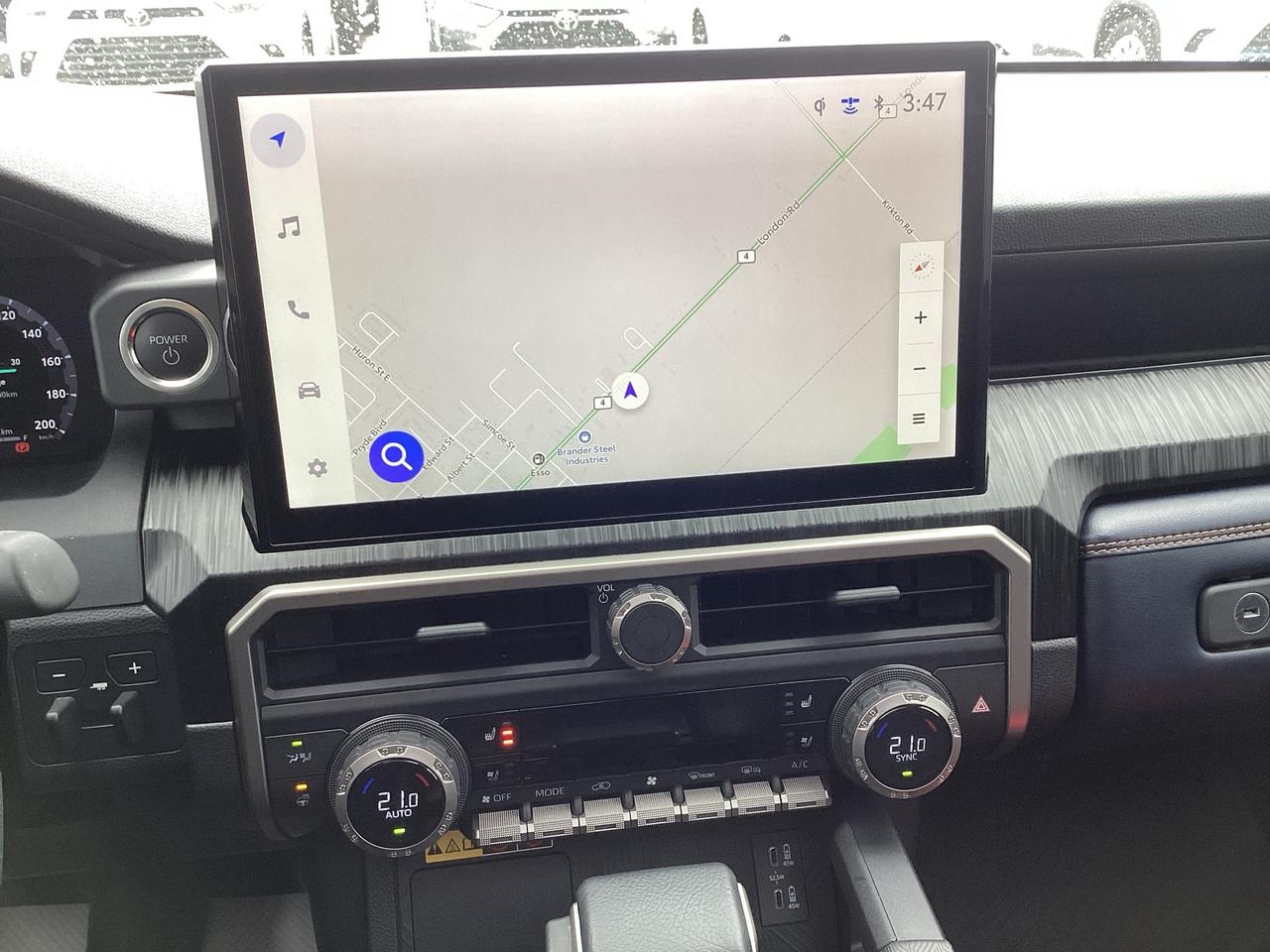 2025 Toyota 4Runner Hybrid Platinum 4WD Photo