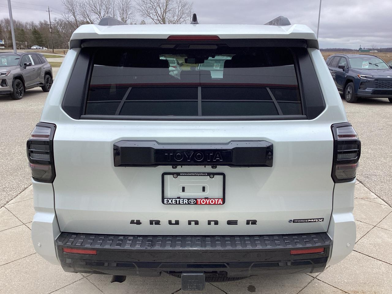 2025 Toyota 4Runner Hybrid Platinum 4WD Photo