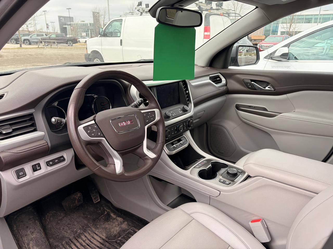 2022 GMC Acadia SLT All-wheel Drive Photo