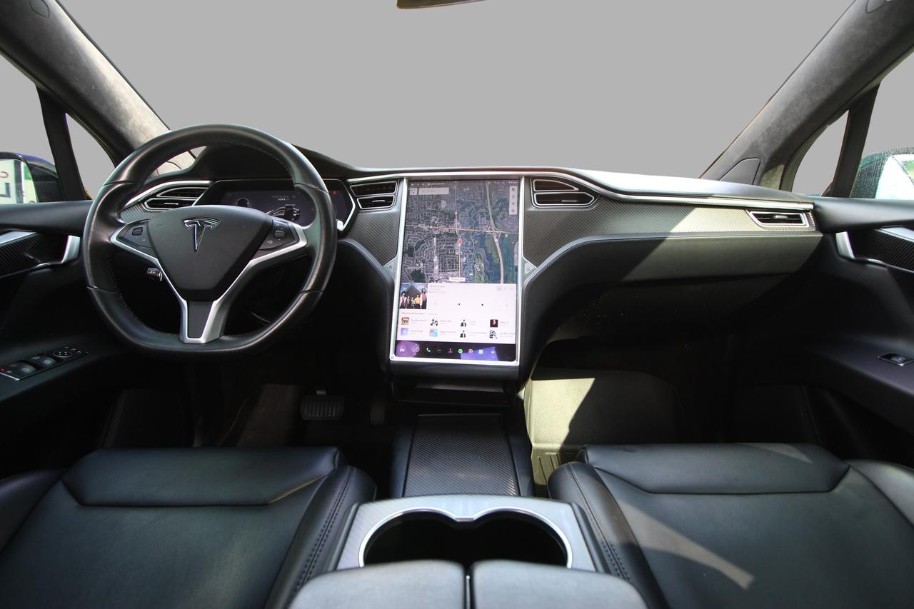 2017 Tesla Model X 100D MCU2 Enhanced AP Photo
