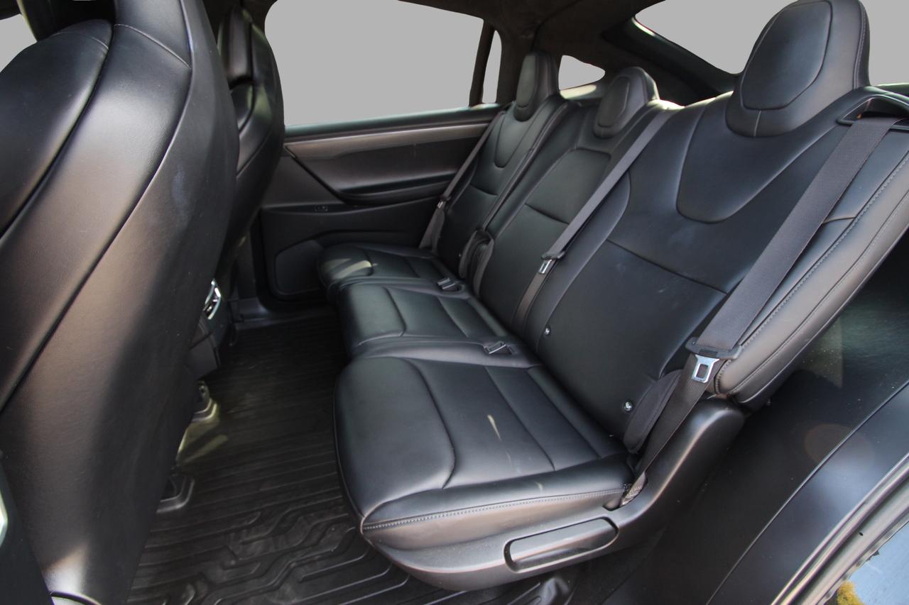 2017 Tesla Model X 100D MCU2 Enhanced AP Photo