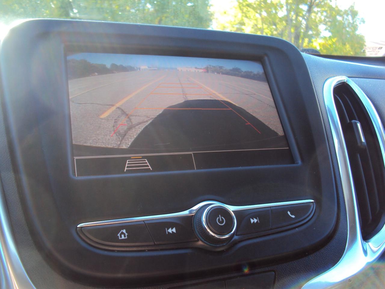 2022 Chevrolet Equinox LT Photo