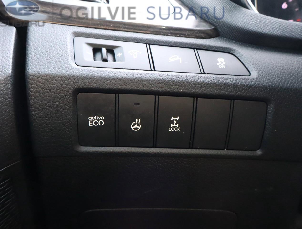 2016 Hyundai Santa Fe Sport 2.0T SE 4dr All-Wheel Drive Photo