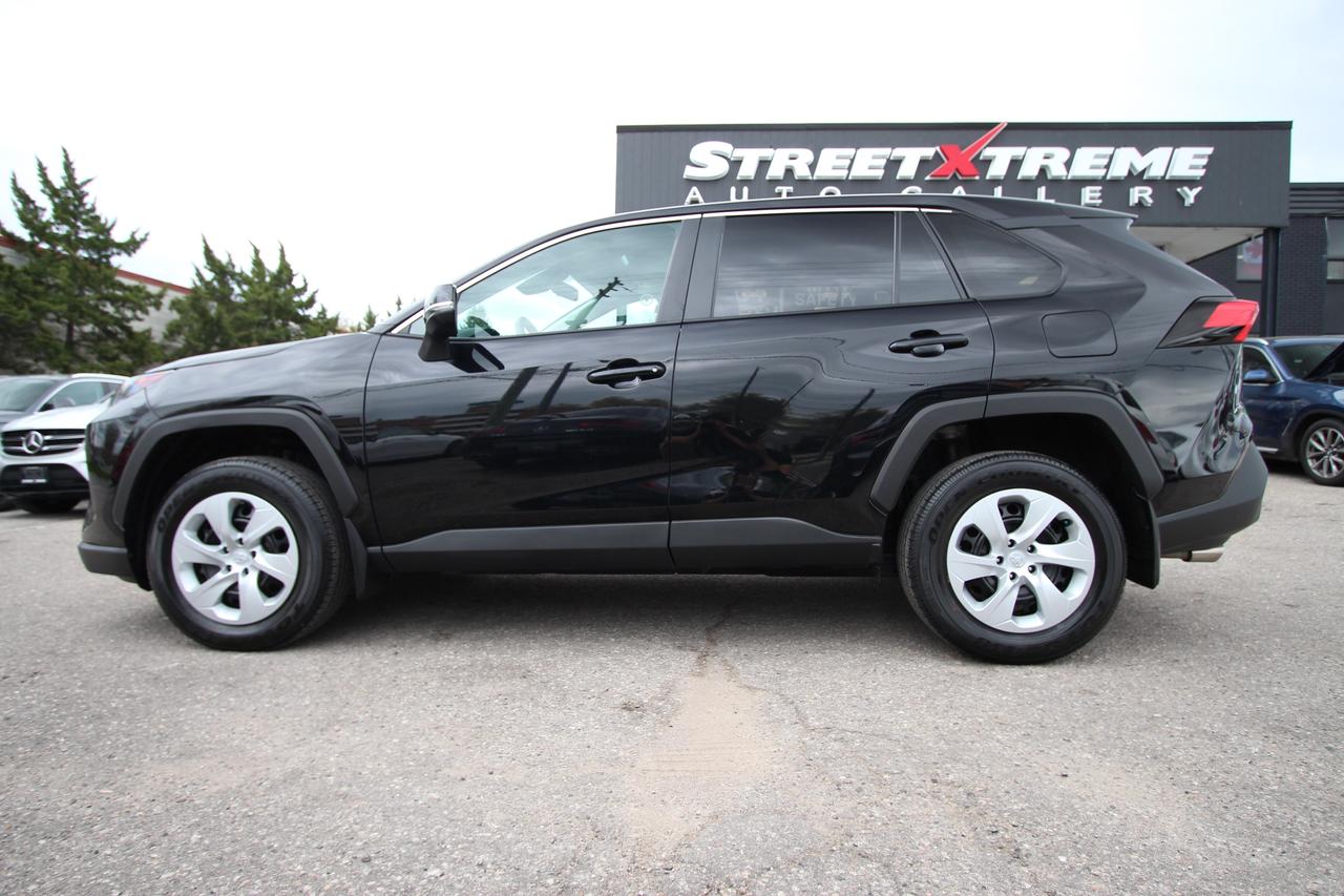 2023 Toyota RAV4 LE AWD - CLEAN CARFAX NO ACCIDENTS Photo