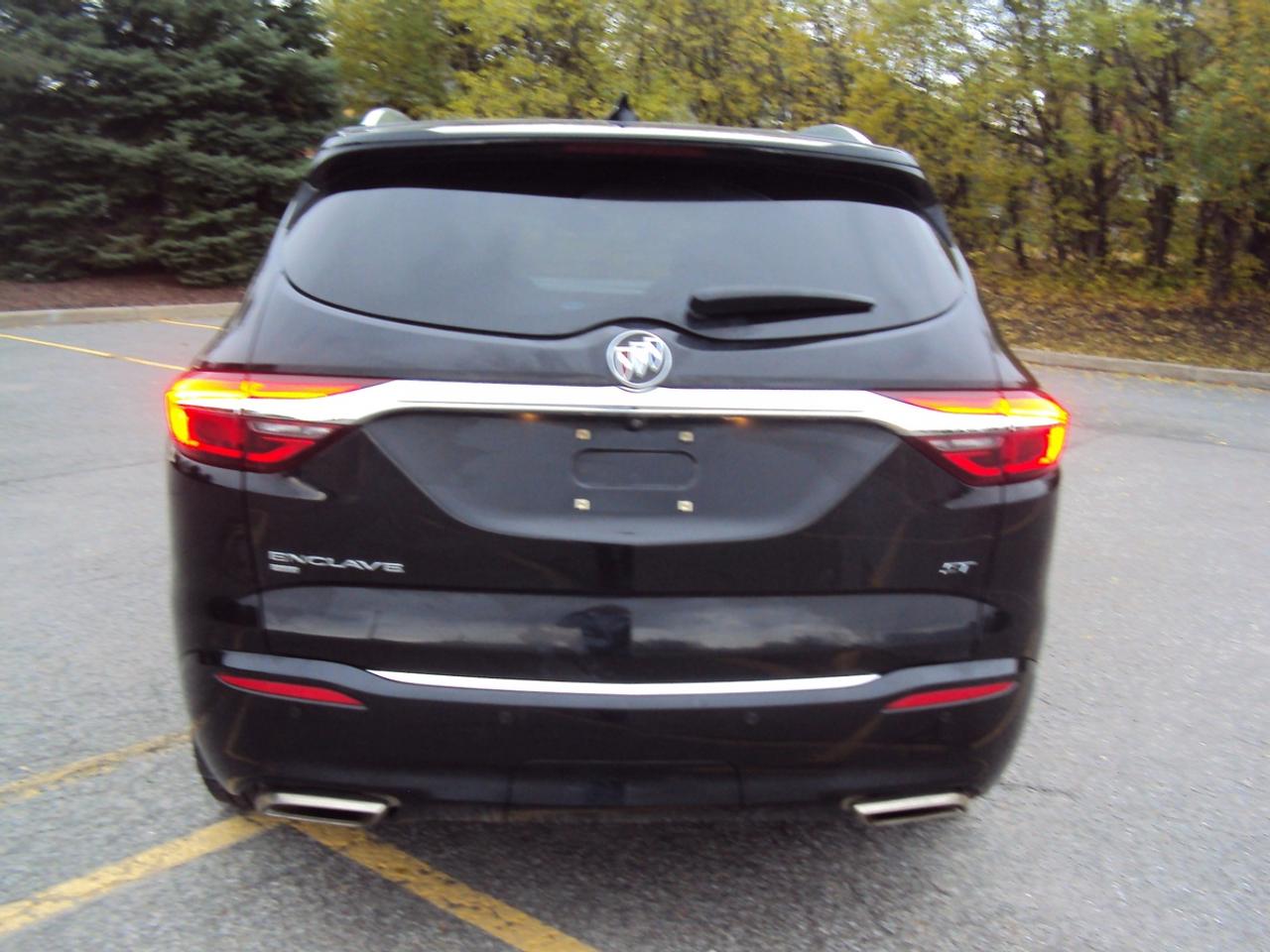 2021 Buick Enclave ST Photo