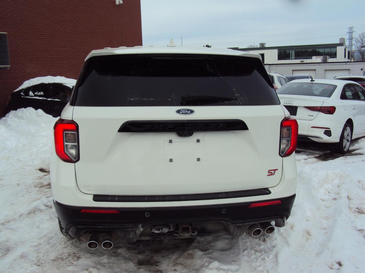 2022 Ford Explorer ST Photo