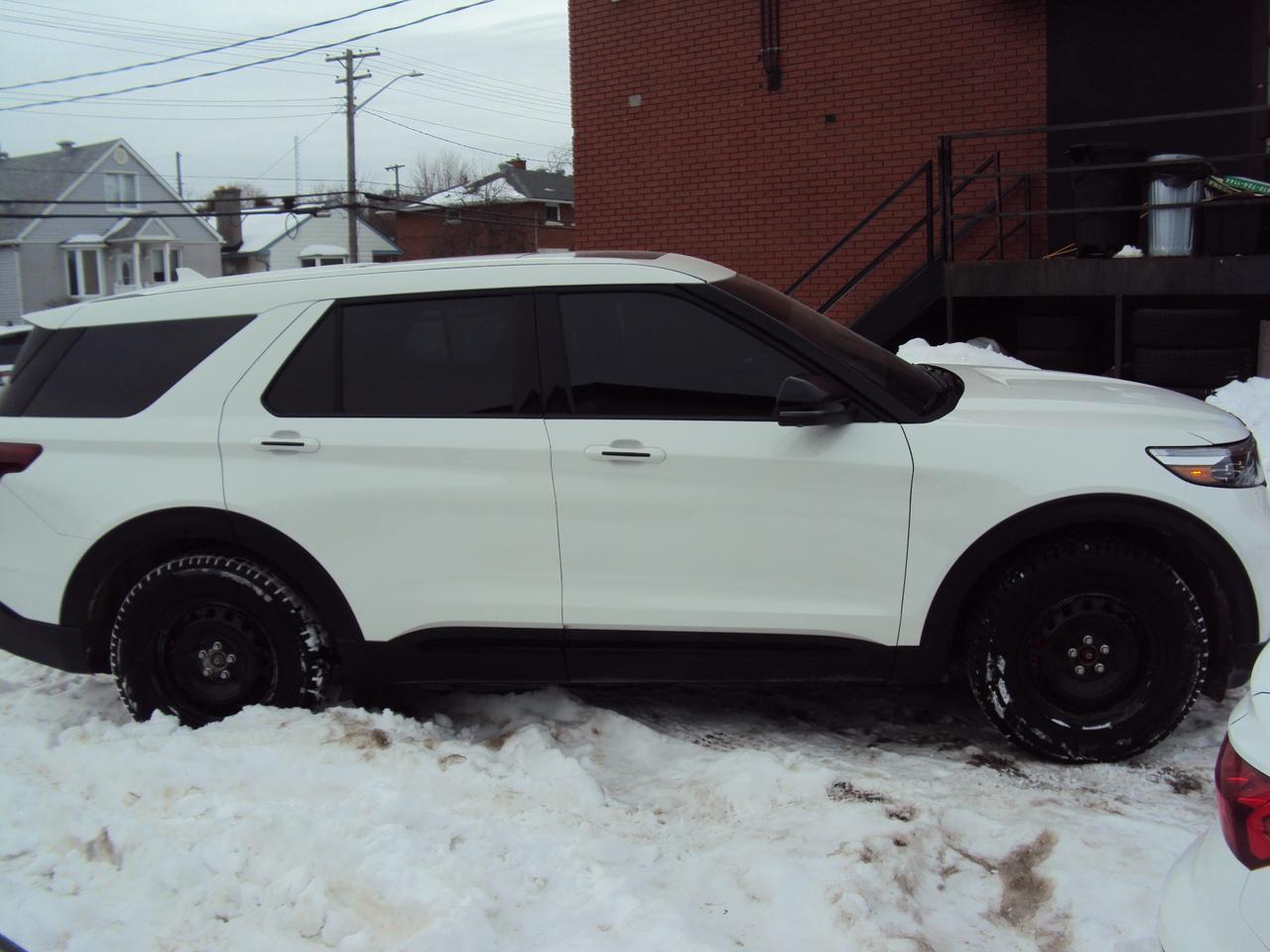 2022 Ford Explorer ST Photo