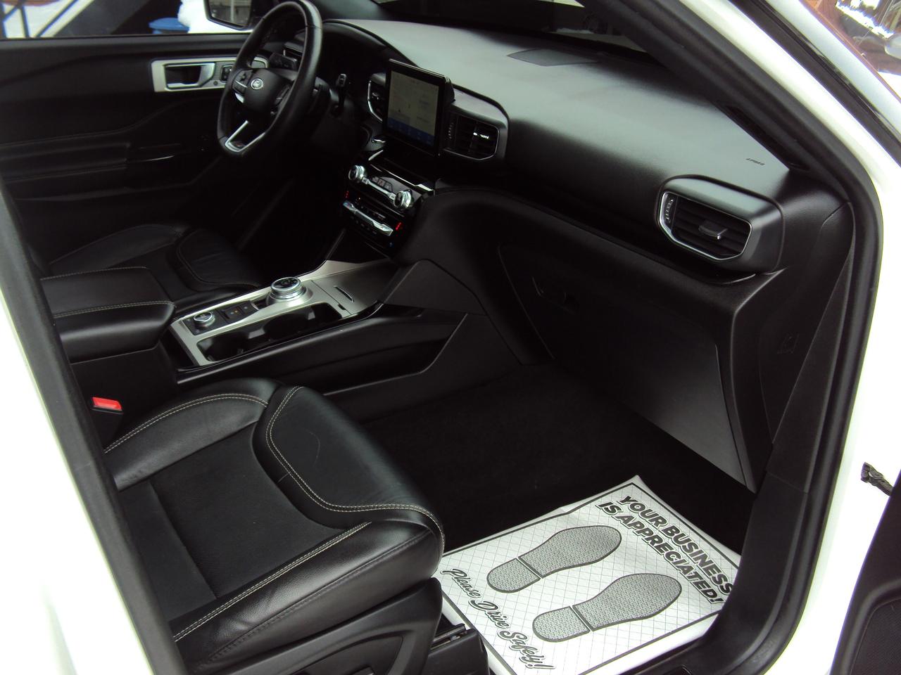 2022 Ford Explorer ST Photo