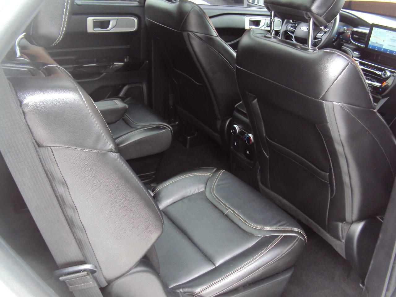 2022 Ford Explorer ST Photo