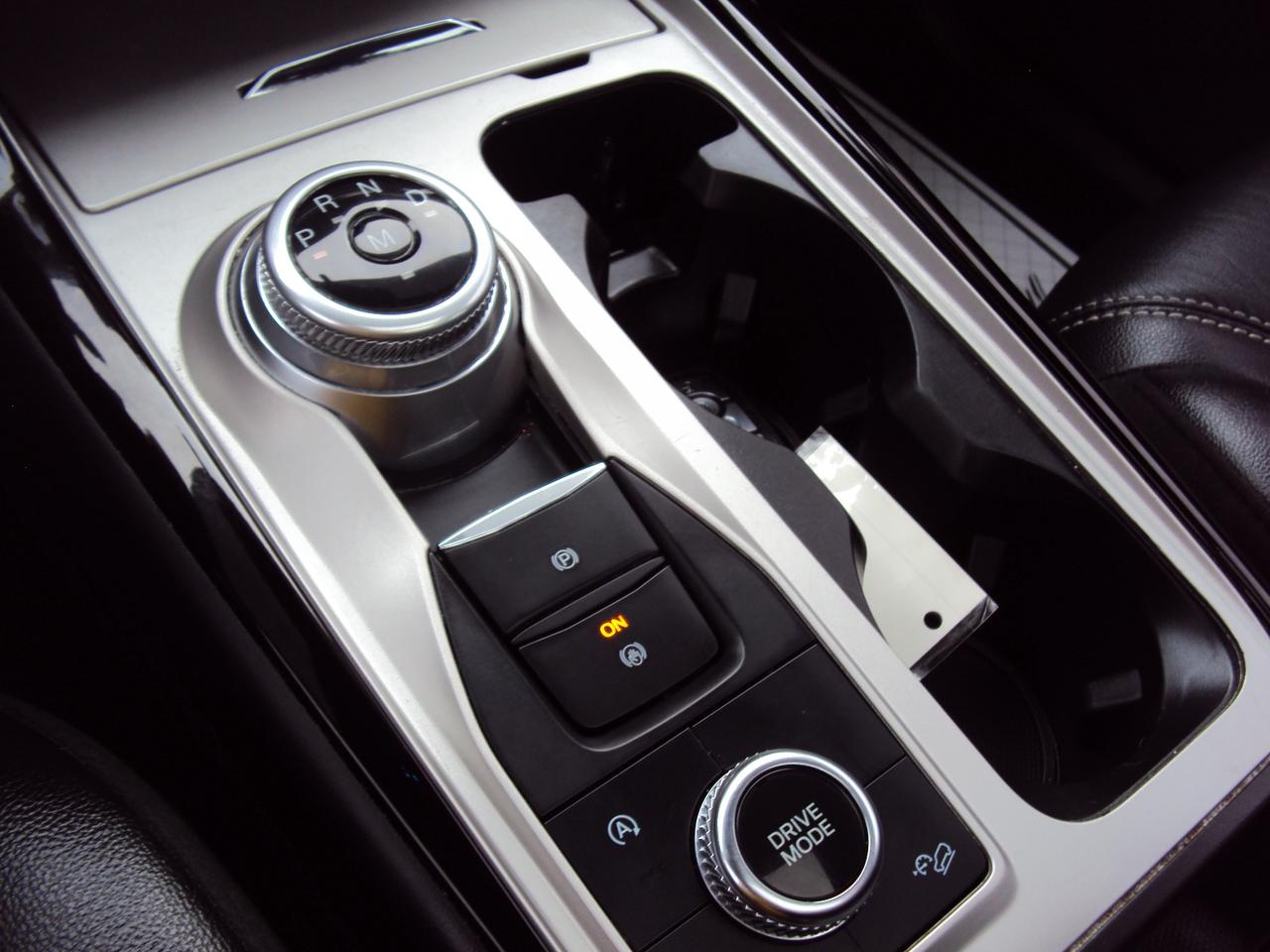 2022 Ford Explorer ST Photo